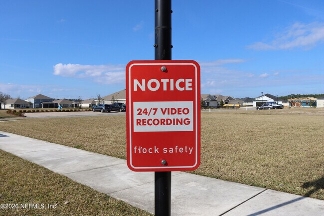 Building Photo - 7223 Hawkes Bnd St