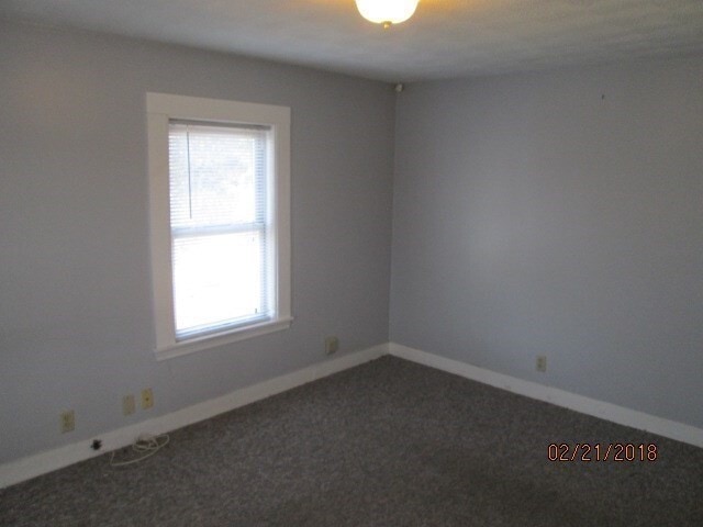 Building Photo - 53 Pearl St