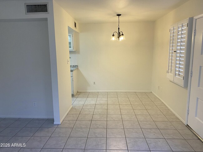 Building Photo - 8063 E Glenrosa Ave