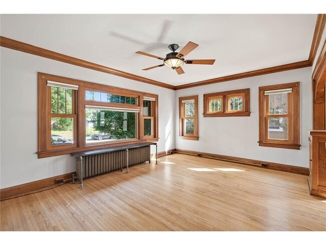 Building Photo - 3606 12th Ave S