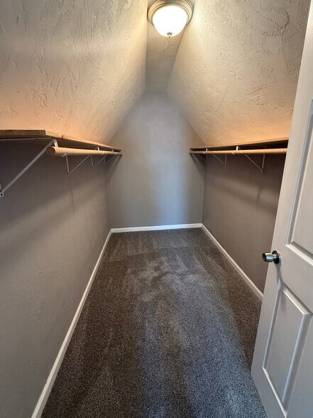 Bedroom 3 Walk-in closet - 27 S 35th St
