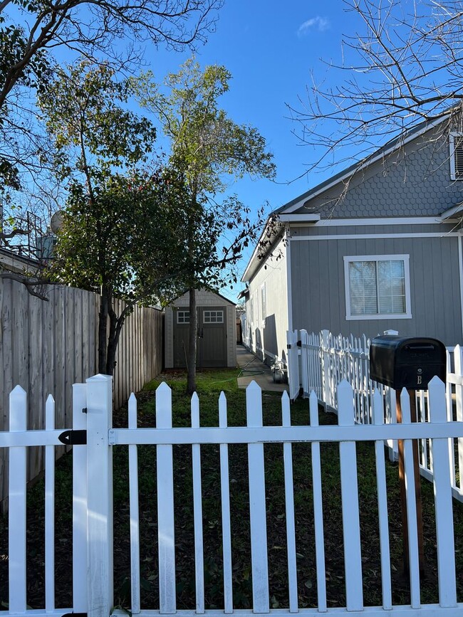 Building Photo - 2820 East St