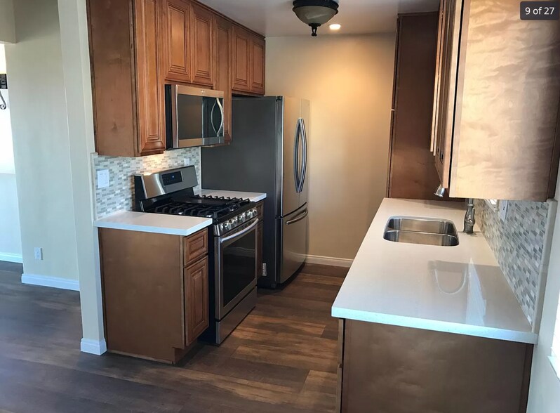 Kitchen - 708 W 32nd St