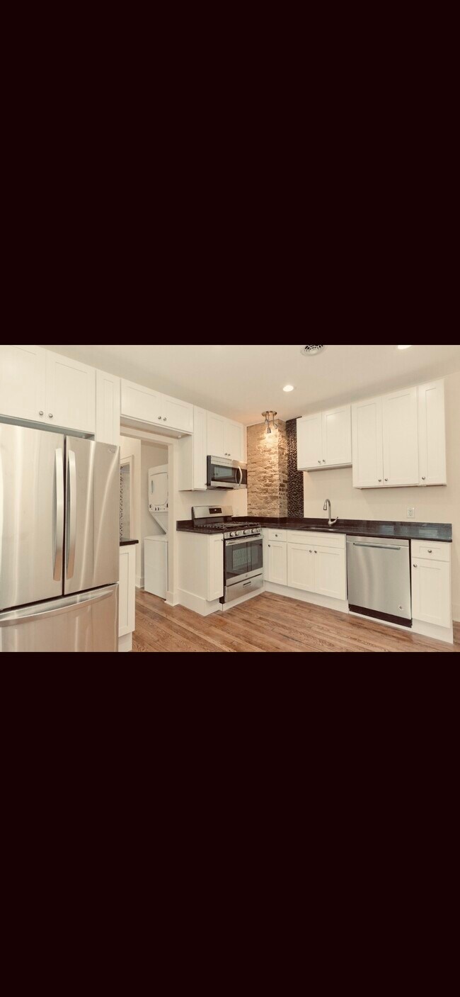 Building Photo - 83 Winthrop Ave