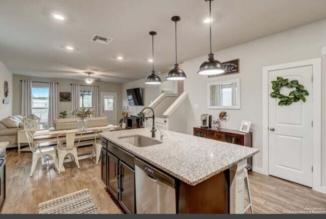 Building Photo - **Your Dream Home Awaits in Gated Ladera!*...