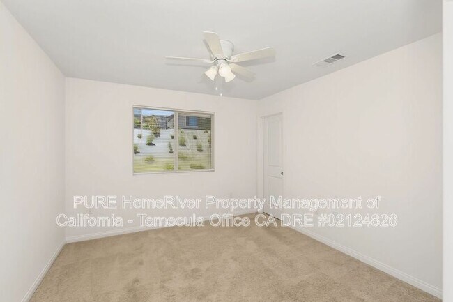 Building Photo - 4237 Ladrillo St