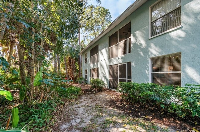 Building Photo - 28280 Pine Haven Way