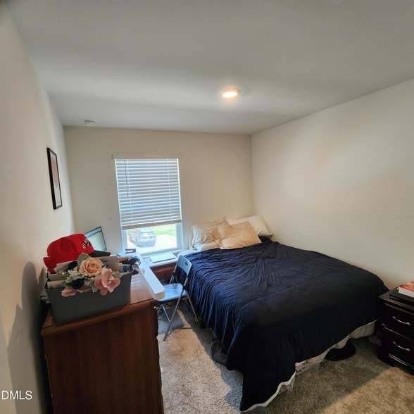 Building Photo - 3002 Spline Cir