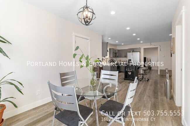 Building Photo - 16075 SE Winterborne Ct