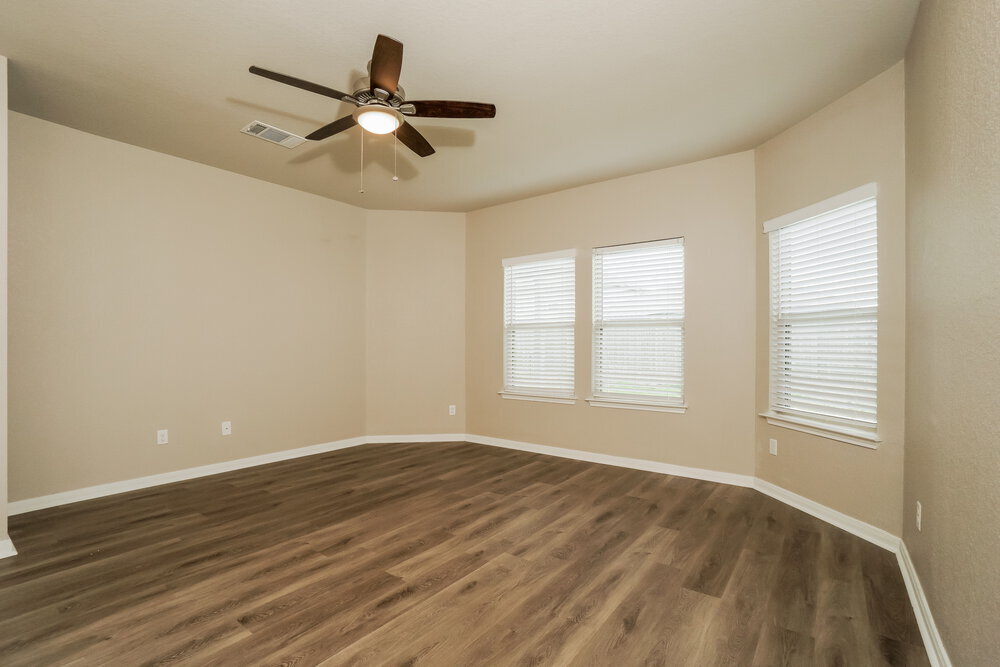 Building Photo - 1228 Ella Xing