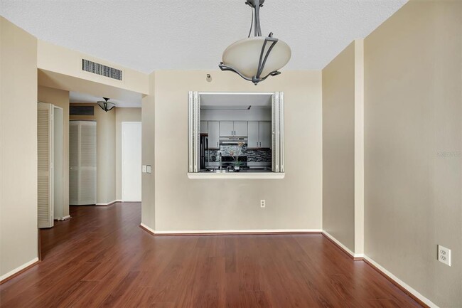 Building Photo - 2333 Feather Sound Dr