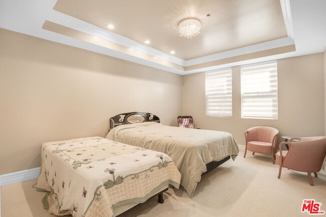 Building Photo - 850 Croft Ave