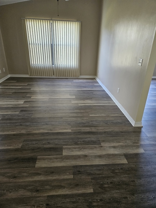 Building Photo - 13100 Brookshire Lake Blvd