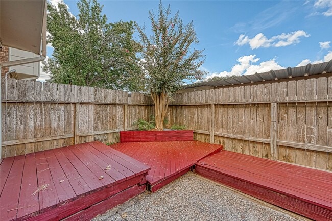 Building Photo - 14179 Misty Meadow Ln
