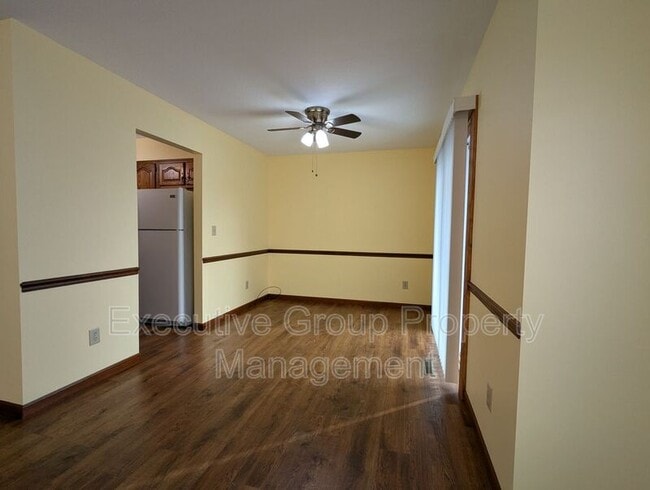 Building Photo - 302 Pigeon Pass Rd