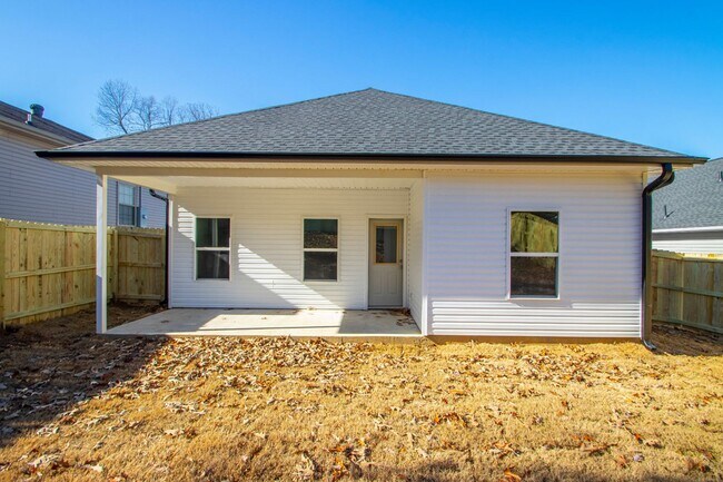 Building Photo - New Modern 3BR Home with Open Floor Plan & High-End Finishes in Little Rock!