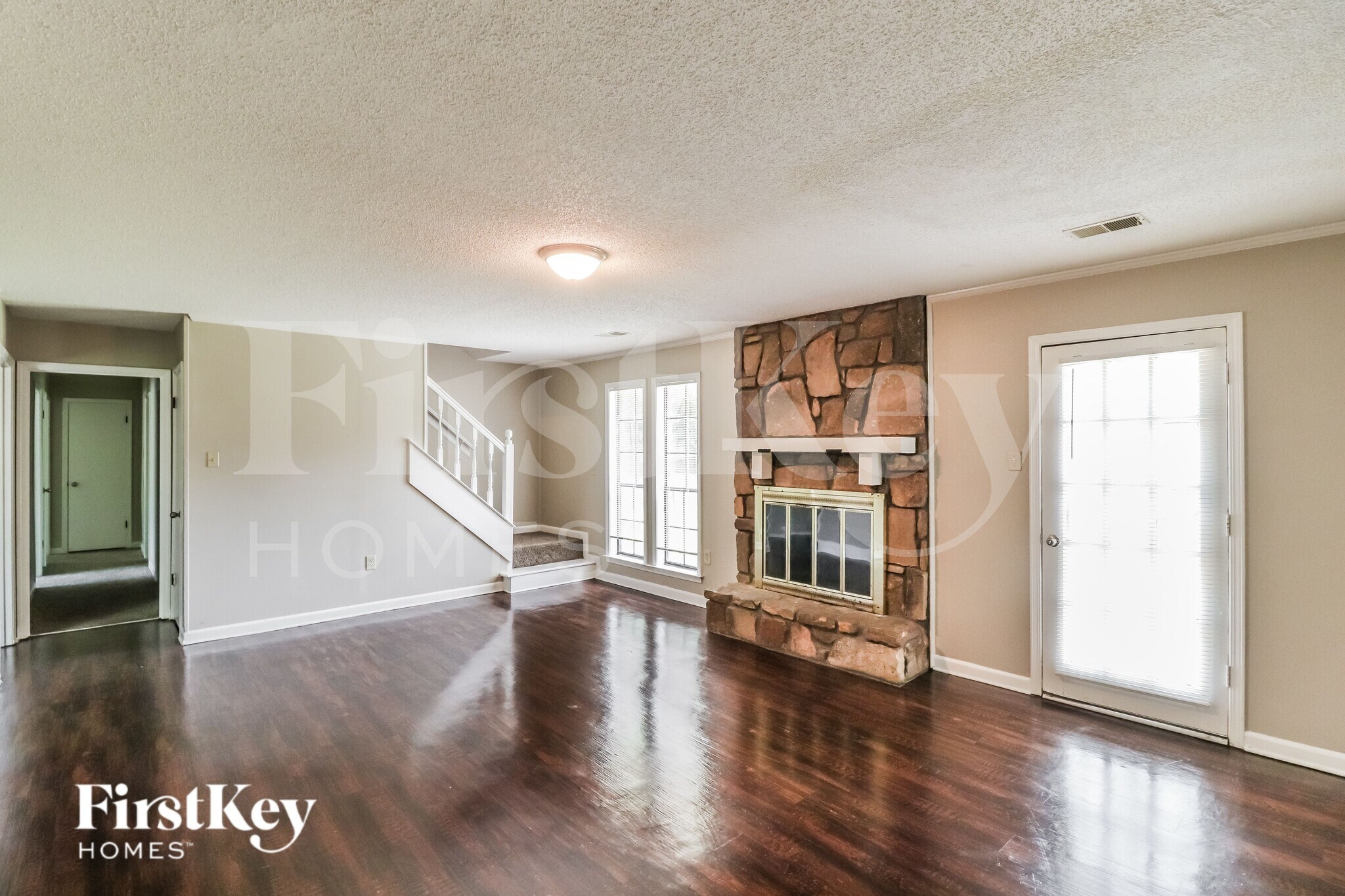 Building Photo - 5716 Remsen Ave