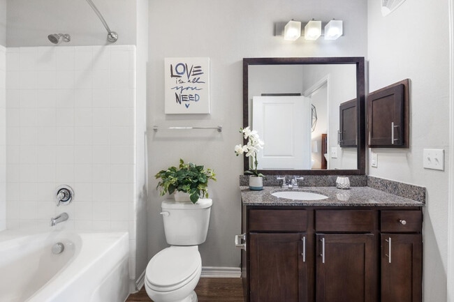 Building Photo - 5511 Pecan Spgs Rd