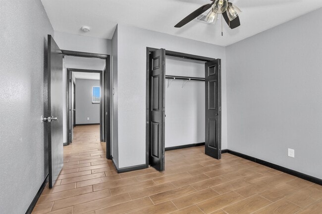 Building Photo - 1121 Lovett St