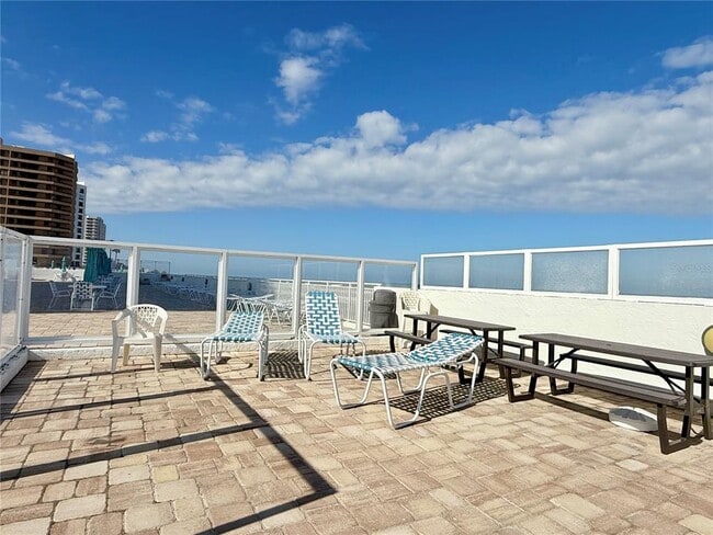 Building Photo - 3047 S Atlantic Ave