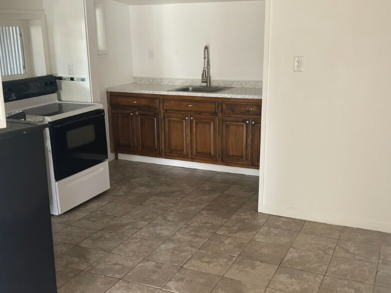 Building Photo - 6254 CA-104