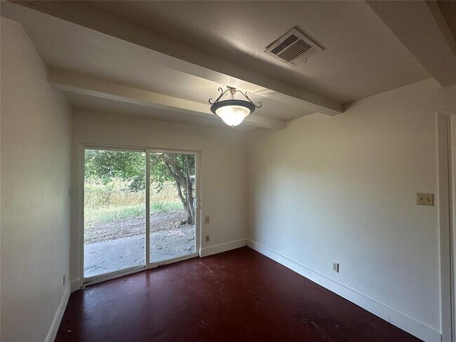 Building Photo - 209 Schirra Pl