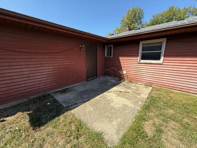 Building Photo - Home for rent by Capital Property Management