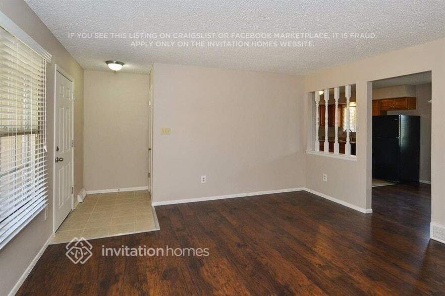 Building Photo - 2137 S Nucla Way