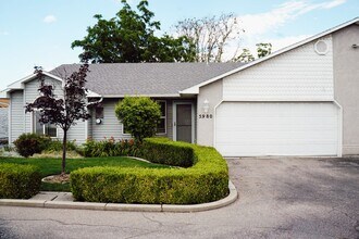 Building Photo - A Garden City Gem Near Parks, Dining & the Greenbelt