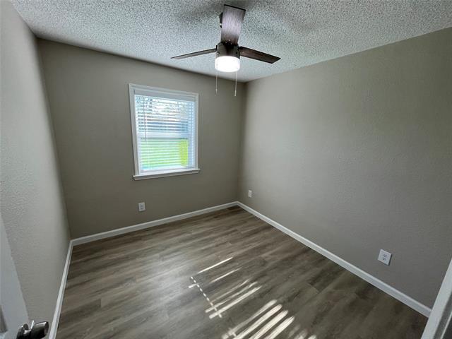 Building Photo - 710 Alto Dr