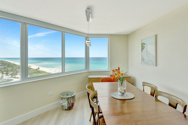 Building Photo - 7135 Collins Ave