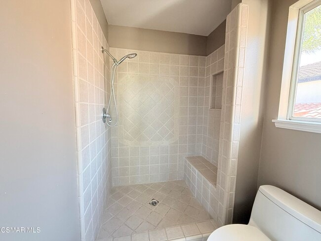 Building Photo - 1061 Shoal Creek Ct
