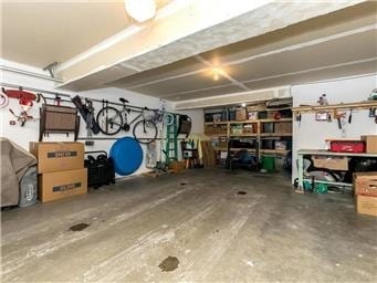 Building Photo - 18412 Lafayette Way