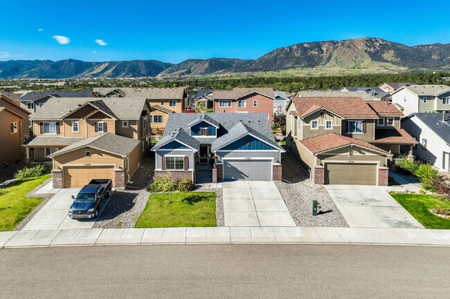 Building Photo - Stunning Ranch Home with Finished Basement...