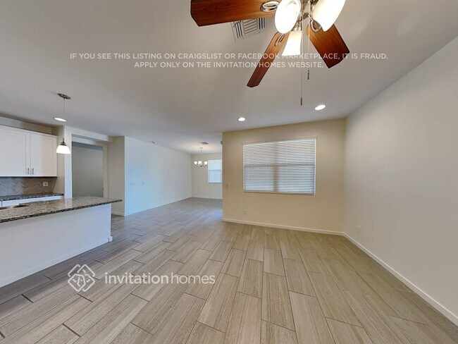 Building Photo - 17692 W Fetlock Trail