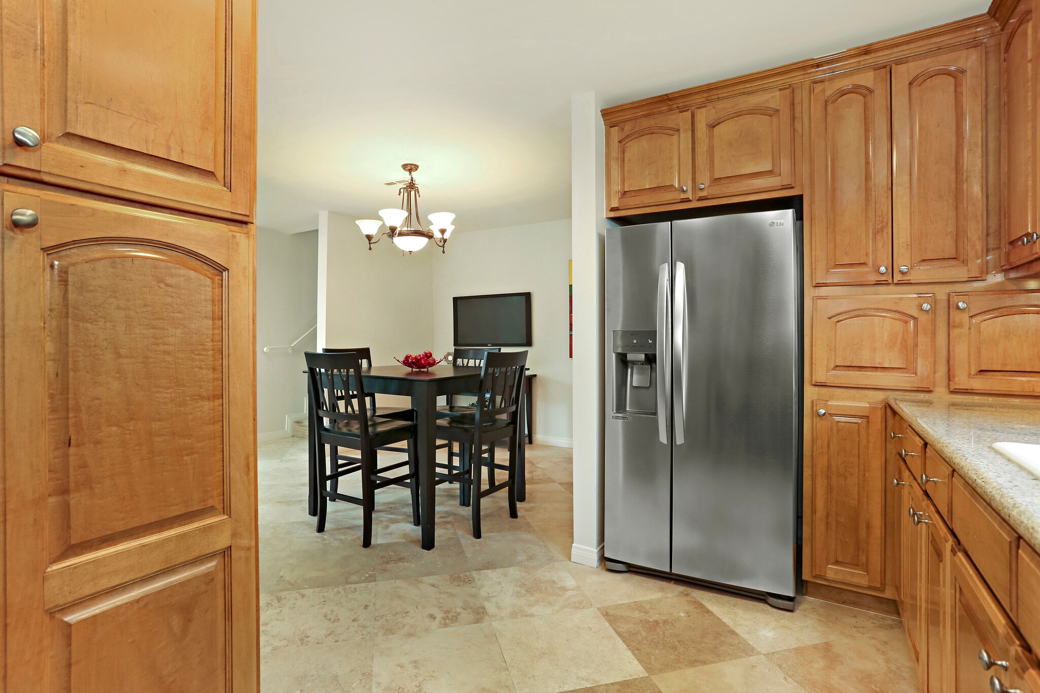 Dining from kitchen - 3424 Bellevue Ave