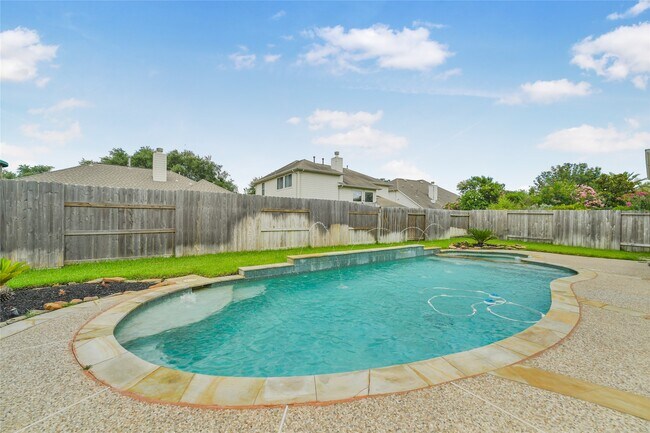 Building Photo - 18022 Oak Orchard Lane