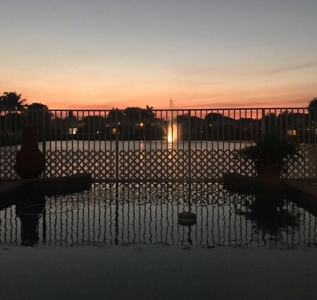Beautiful Sunsets with private view - 7129 Crescent Creek Way