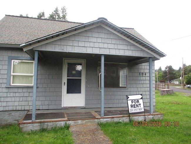 Building Photo - 804 W Marcy Ave