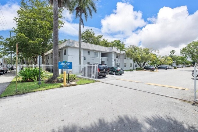 Primary Photo - 17255 SW 95th Ave