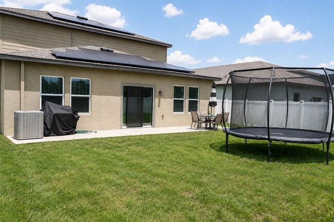 Building Photo - 35584 Eastbrook Ave