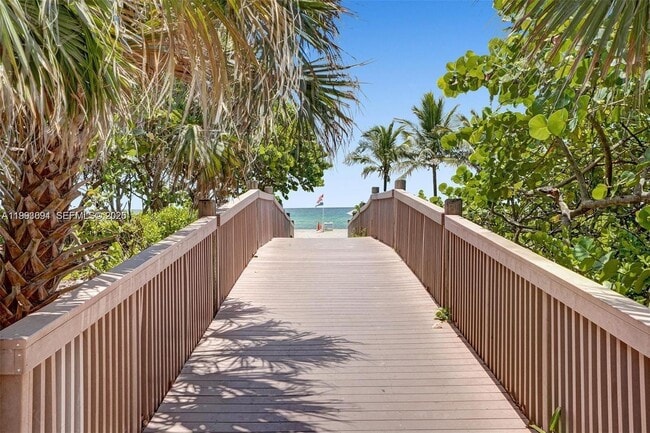 Building Photo - 1201 S Ocean Dr