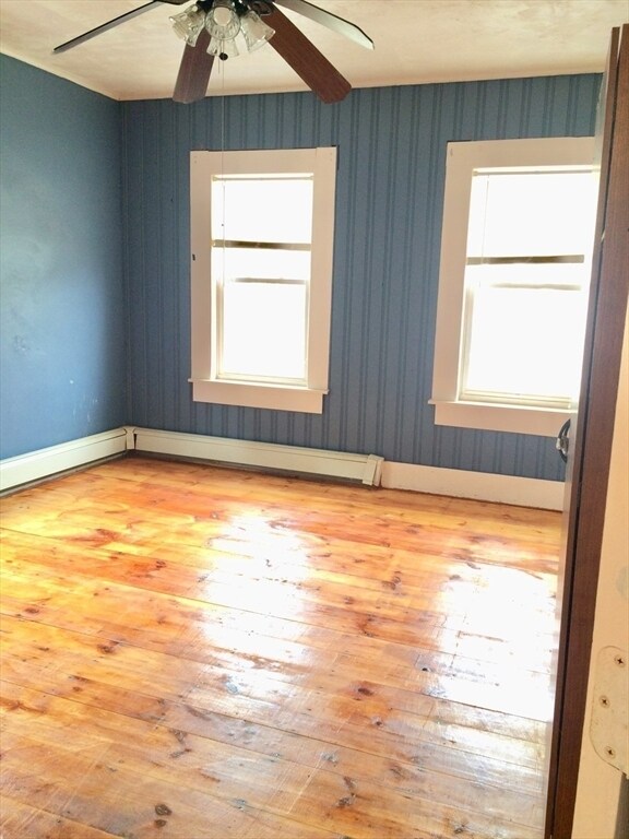 Building Photo - 8 Grant St