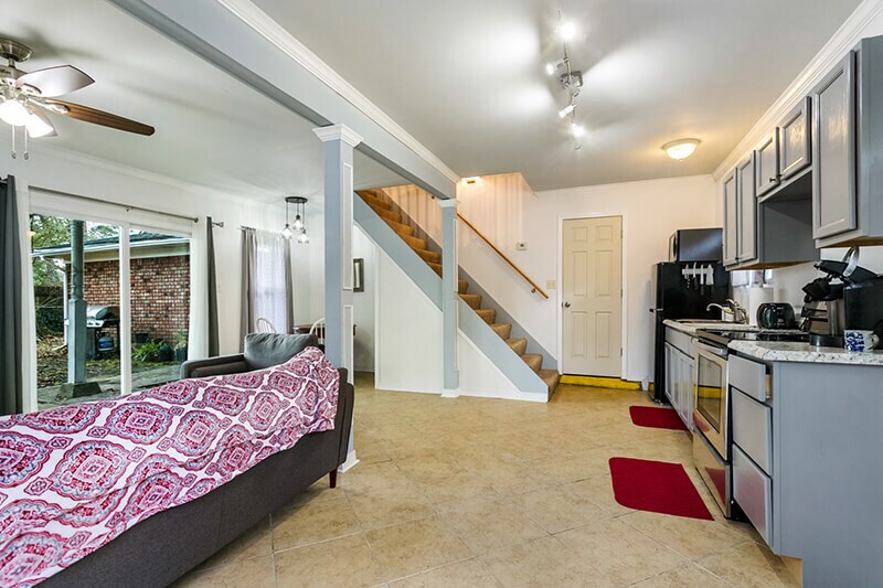 Building Photo - 2942 Palm Cir