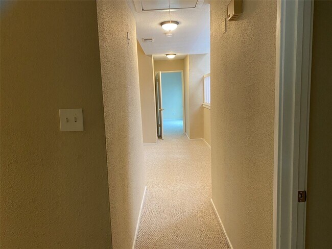 Building Photo - 12625 Memorial Dr
