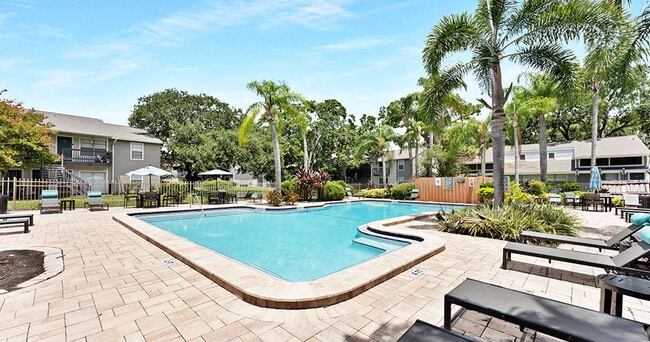 Building Photo - Courtney Cove Apartment Homes