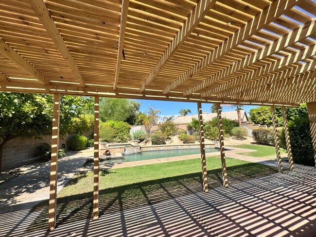 Building Photo - 79130 Ocotillo Dr