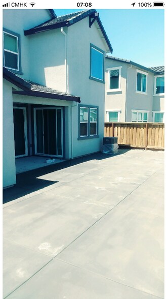 Building Photo - 931 Island Palm Wy
