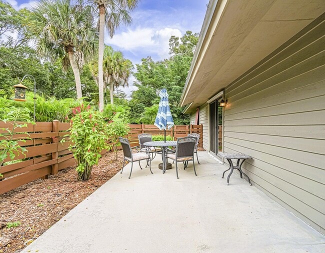 Building Photo - 2103 31st Ave