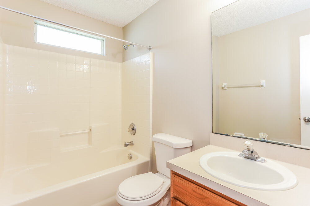 Building Photo - 8059 Carisbrook Ct